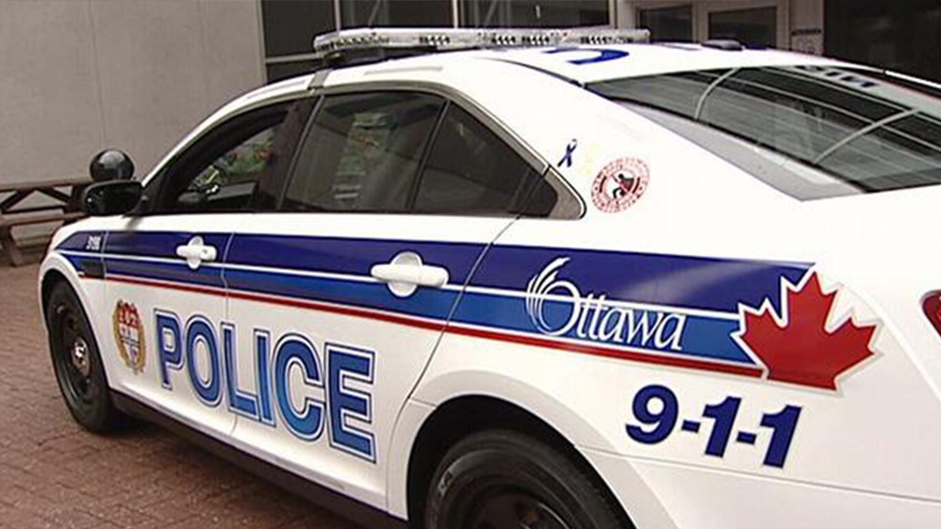La police d'Ottawa met la population en garde après deux attaques complètement gratuites à l'endroit de femmes qui marchaient dans la rue.