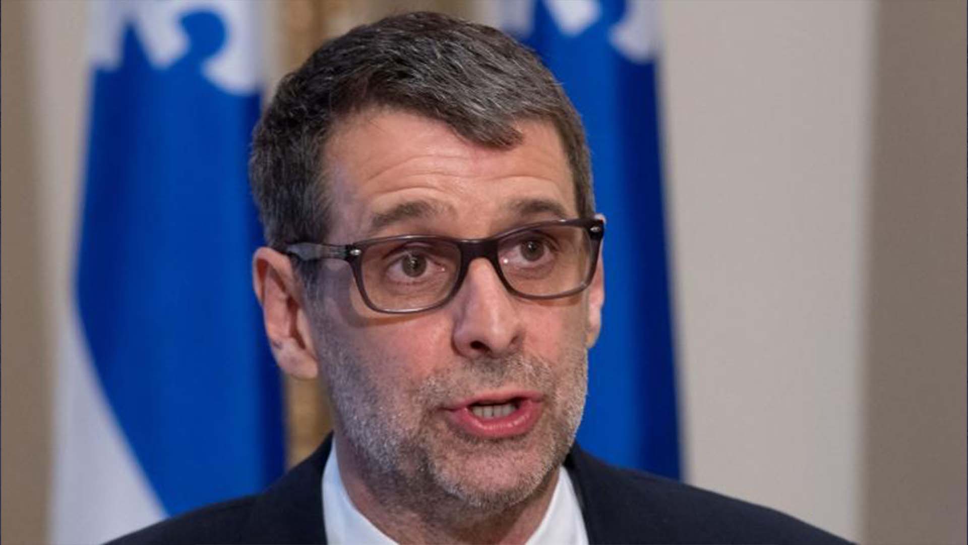 Le chef du Parti conservateur du Québec, Éric Duhaime, prend la parole lors d'une conférence de presse, le vendredi 18 juin 2021, à l'Assemblée législative de Québec.