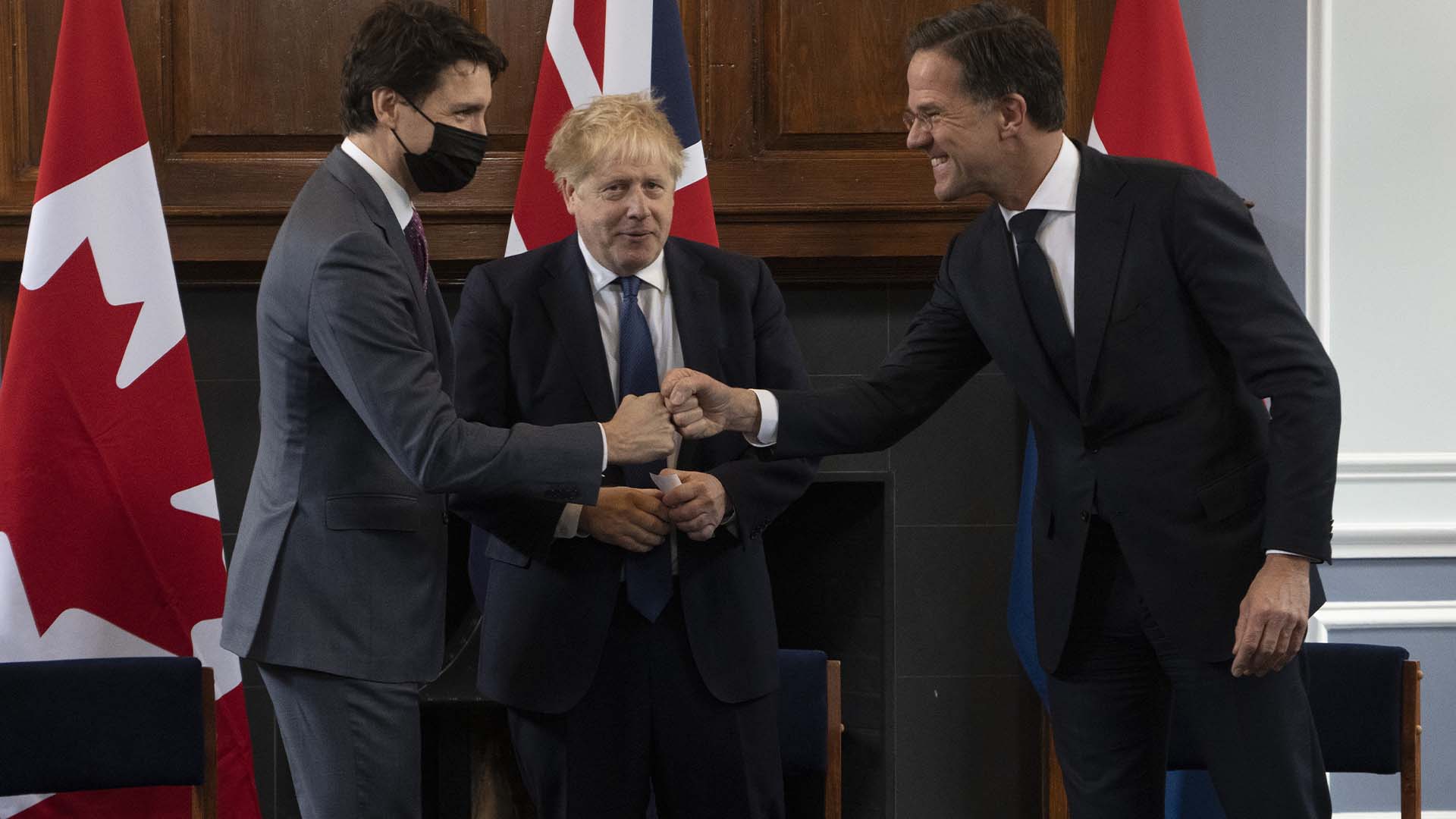 Le Premier ministre canadien Justin Trudeau avec le Premier ministre des Pays-Bas Mark Rutte et le Premier ministre britannique Boris Johnson