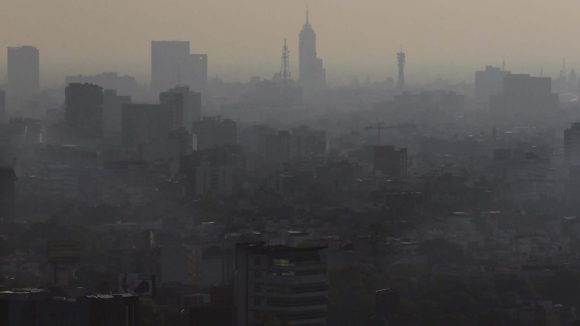 Un nuage de pollution au dessus de la ville de Mexico