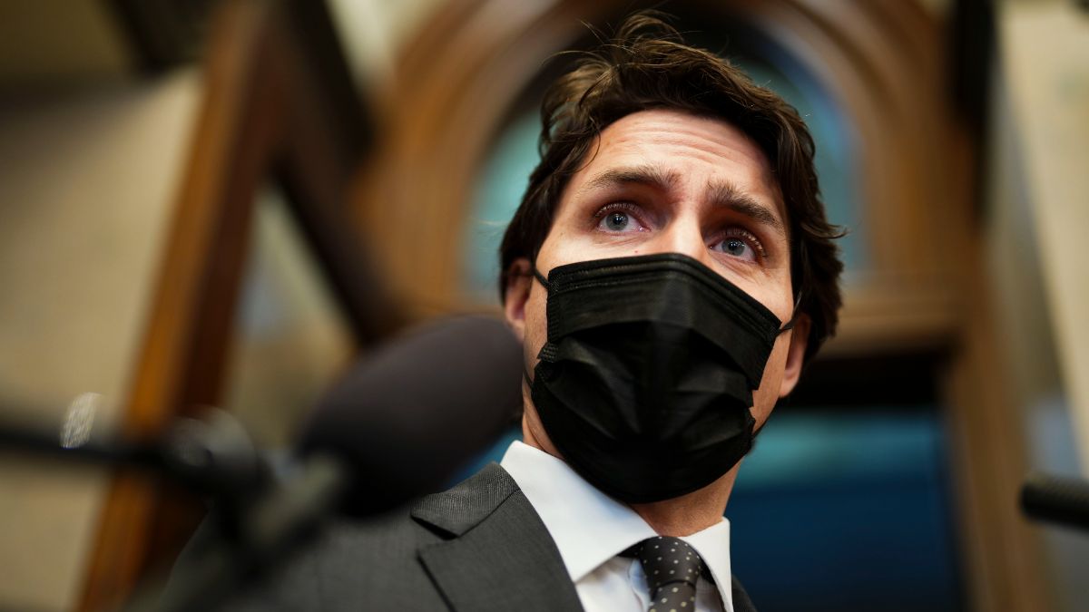 Le premier ministre du Canada Justin Trudeau répond aux questions des journalistes à Ottawa, le 5 avril.