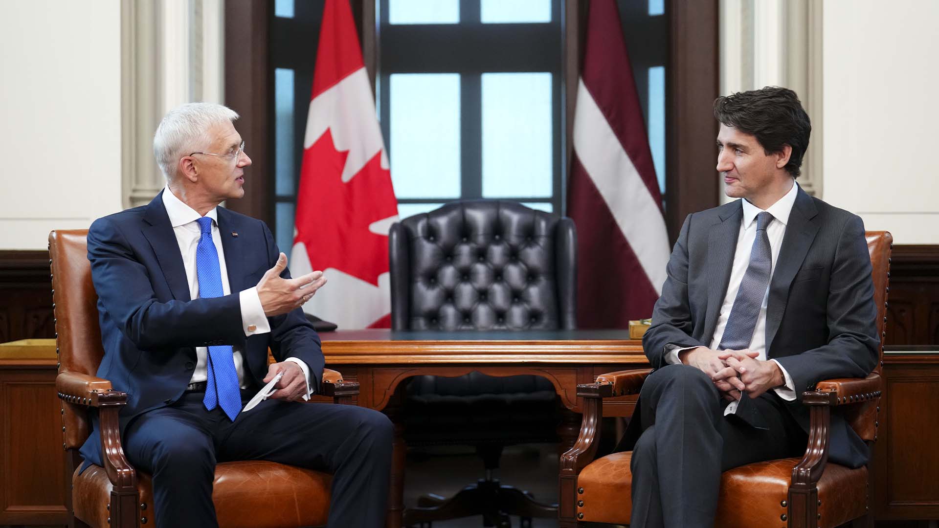 M. Kariņš devait transmettre sa demande directement au premier ministre Justin Trudeau, plus tard jeudi, lors d'un tête-à-tête à Ottawa.