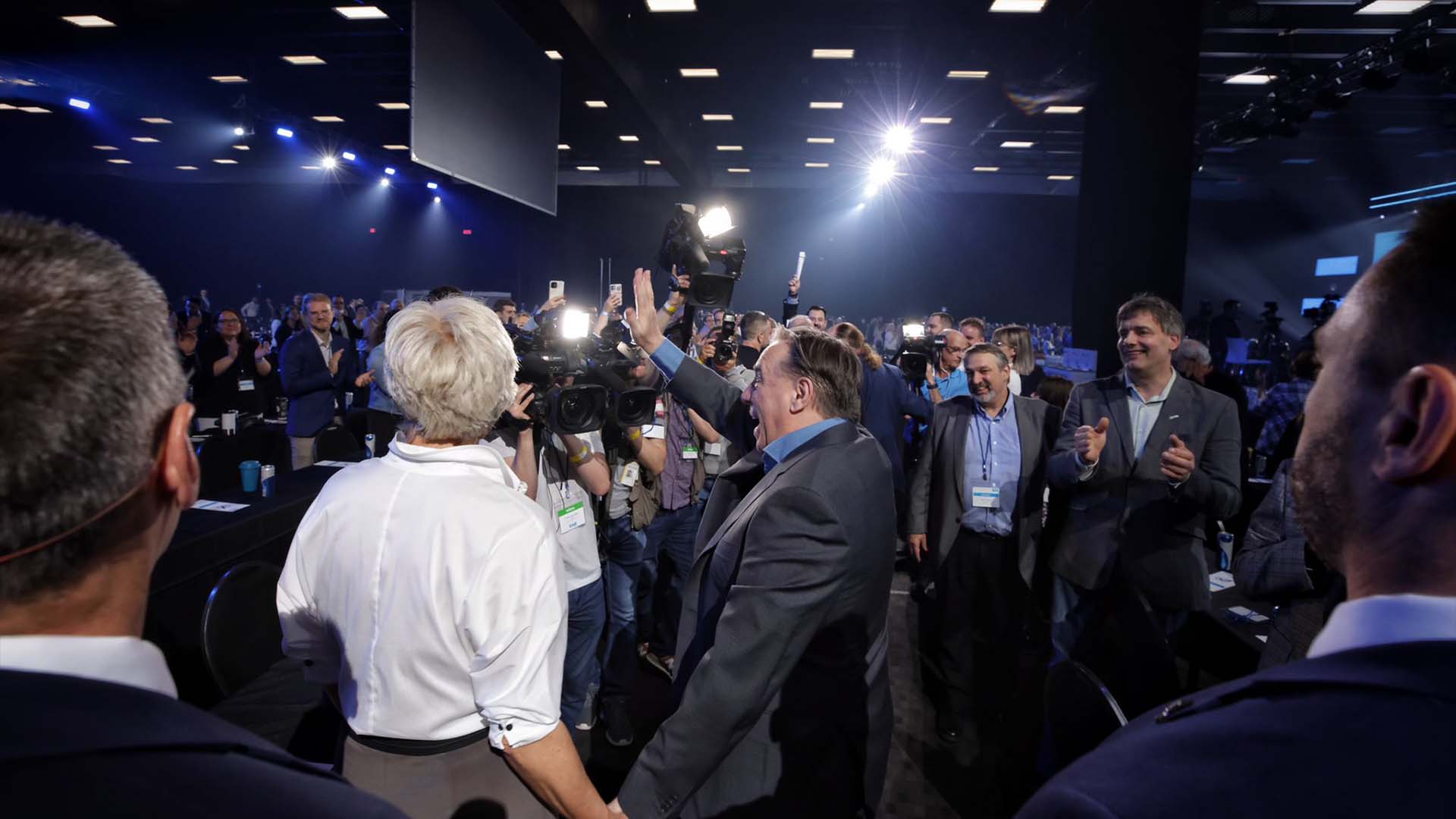Un Congrès De La Caq Sous Le Signe De La Fierté Noovo Info Un Congrès De La Caq Sous Le Signe De La Fierté Noovo Info