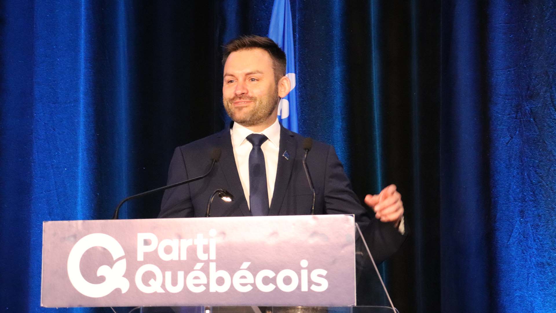 Le Parti québécois (PQ) doit garder le cap sur l'indépendance d'ici les élections d'octobre même s'il fait face à une «adversité» avec des résultats décevants dans les sondages, clame Paul St-Pierre-Plamondon.