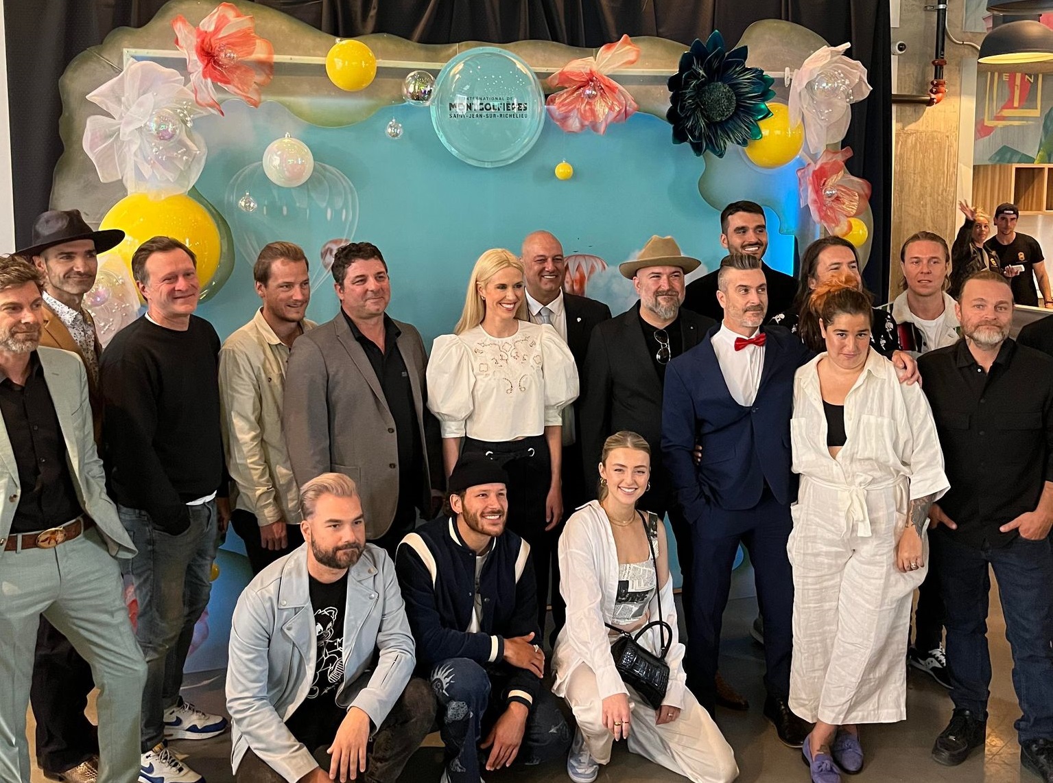 Certains artistes qui seront en spectacles à l'International de montgolfières de Saint-Jean-sur-Richelieu lors du dévoilement de la programmation - 1er juin 2022