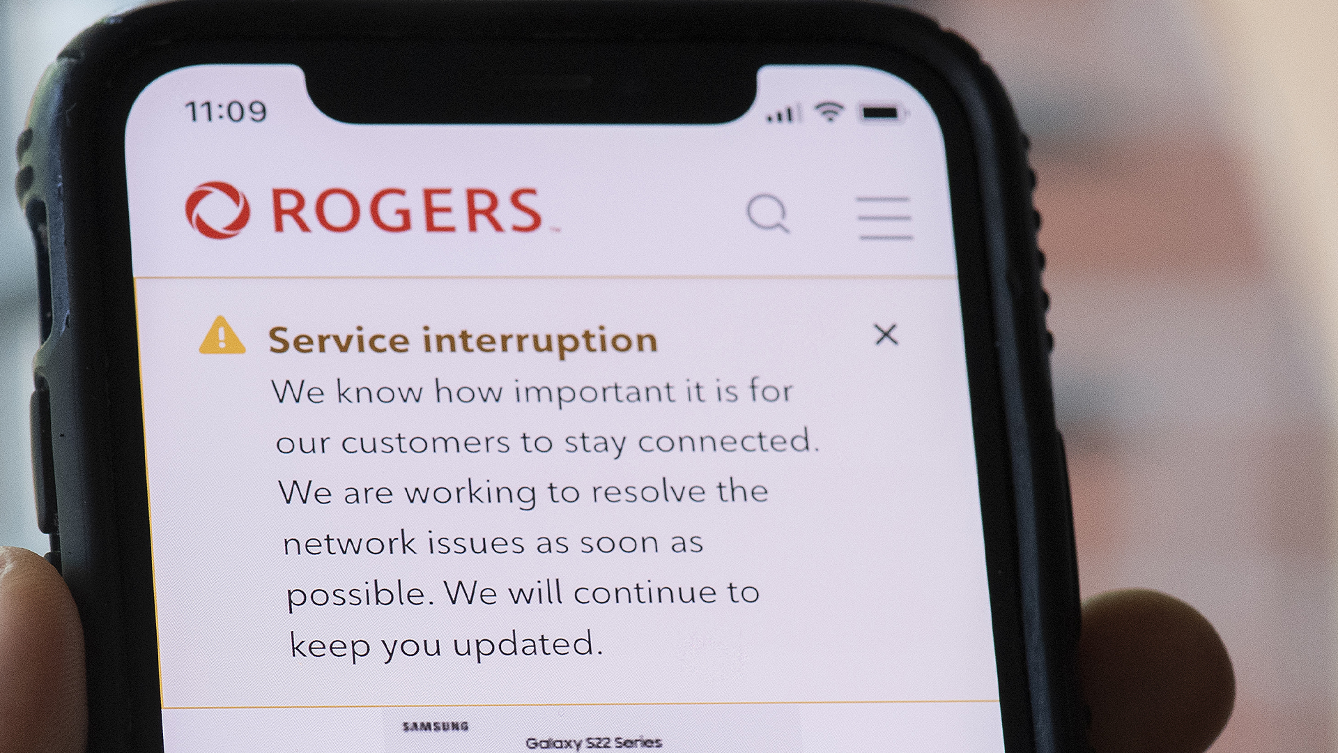 La panne du 8 juillet a touché les utilisateurs mobiles et Internet de Rogers, a mis hors service des guichets automatiques, fermé le système de paiement Interac et empêché les appels aux services 911 dans certaines villes canadiennes