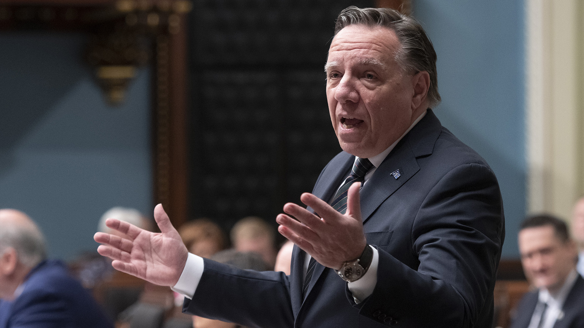 Le premier ministre du Québec, François Legault, répond à l'opposition lors de la période des questions, le mardi 31 mai 2022 à l'Assemblée législative de Québec.