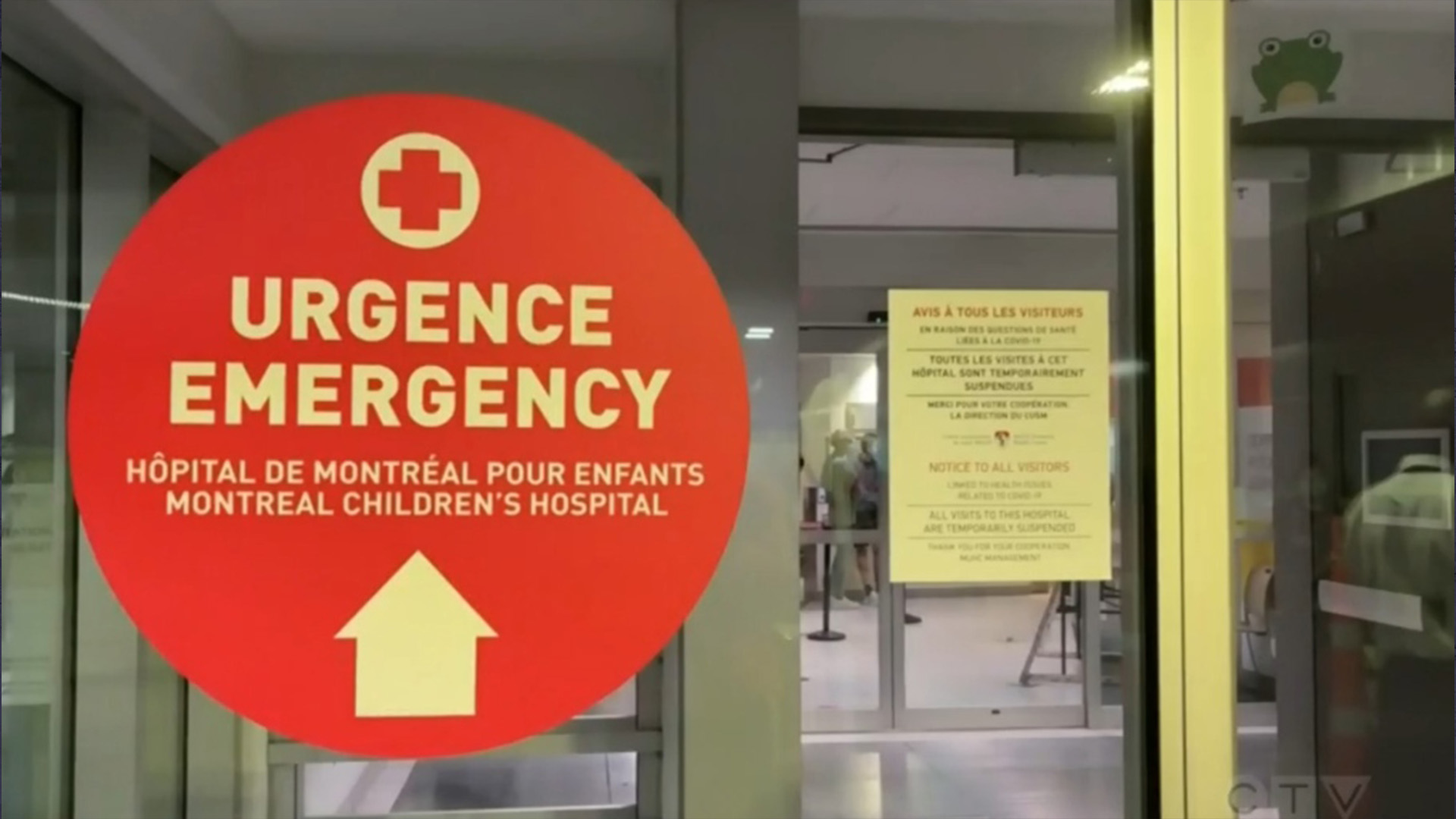 L'Hôpital de Montréal pour enfants a déclaré qu'il refusait certains patients et que les infirmières avaient écourté leurs vacances car la salle d'urgence s'est remplie ces derniers jours avec «un nombre significativement plus élevé d'enfants malades et gravement malades».