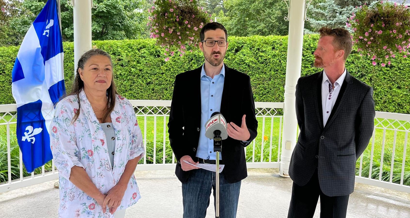 Jacline Rouleau, Jean-François Vachon et Samuel Doré, candidats du PQ pour octobre