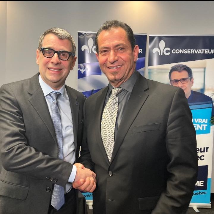 Le chef conservateur, Éric Duhaime, en compagnie de Michel Kadri.