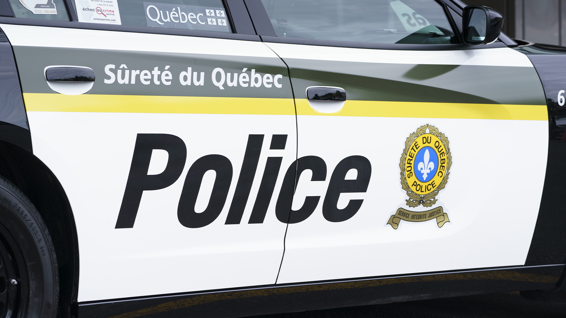 Un homme aurait fait une chute dans une fosse à purin lundi soir dans la municipalité Les Hauteurs, située dans le Bas-Saint-Laurent. Il manque à l'appel depuis.