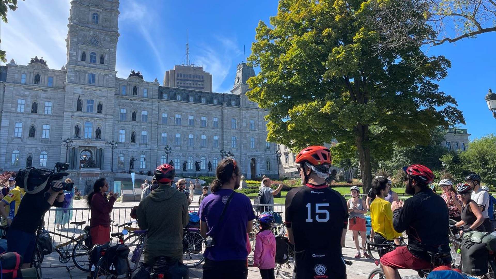 Cet événement était le point d'arrivée de la Cavalcade, un parcours en bicyclette de trois jours passant par Montréal, Louiseville, Donnacona et finalement Québec.