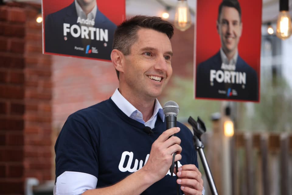 Le candidat libéral dans Pontiac, André Fortin, promet la création d'un quartier de la santé dans le secteur d’Aylmer s'il est élu le 3 octobre.