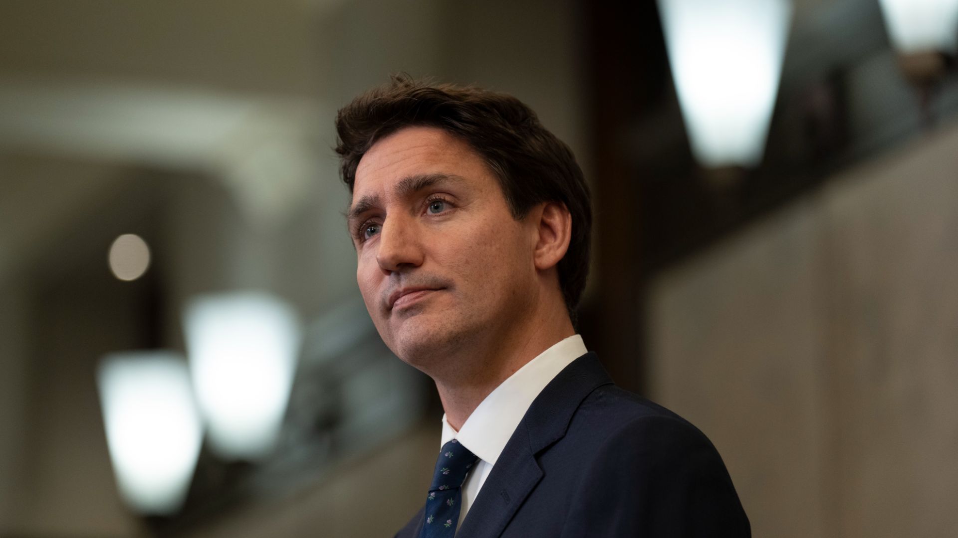 «De bons emplois pour la classe moyenne, de l'air pur et des technologies conçues au Canada: voilà notre vision d'une économie solide et d'un avenir prometteur», a indiqué Justin Trudeau.
