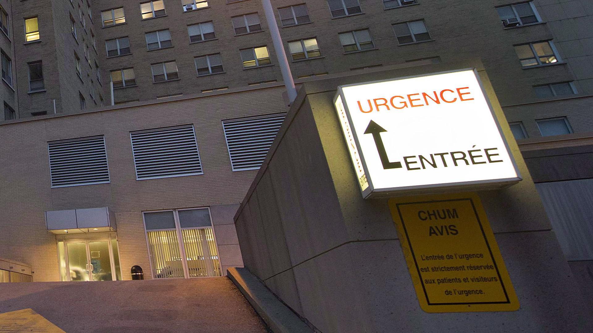 Près des deux tiers des régions du Québec affichaient tôt mercredi matin des taux d’occupation des salles d’urgence d’hôpitaux supérieurs à 100 %.
