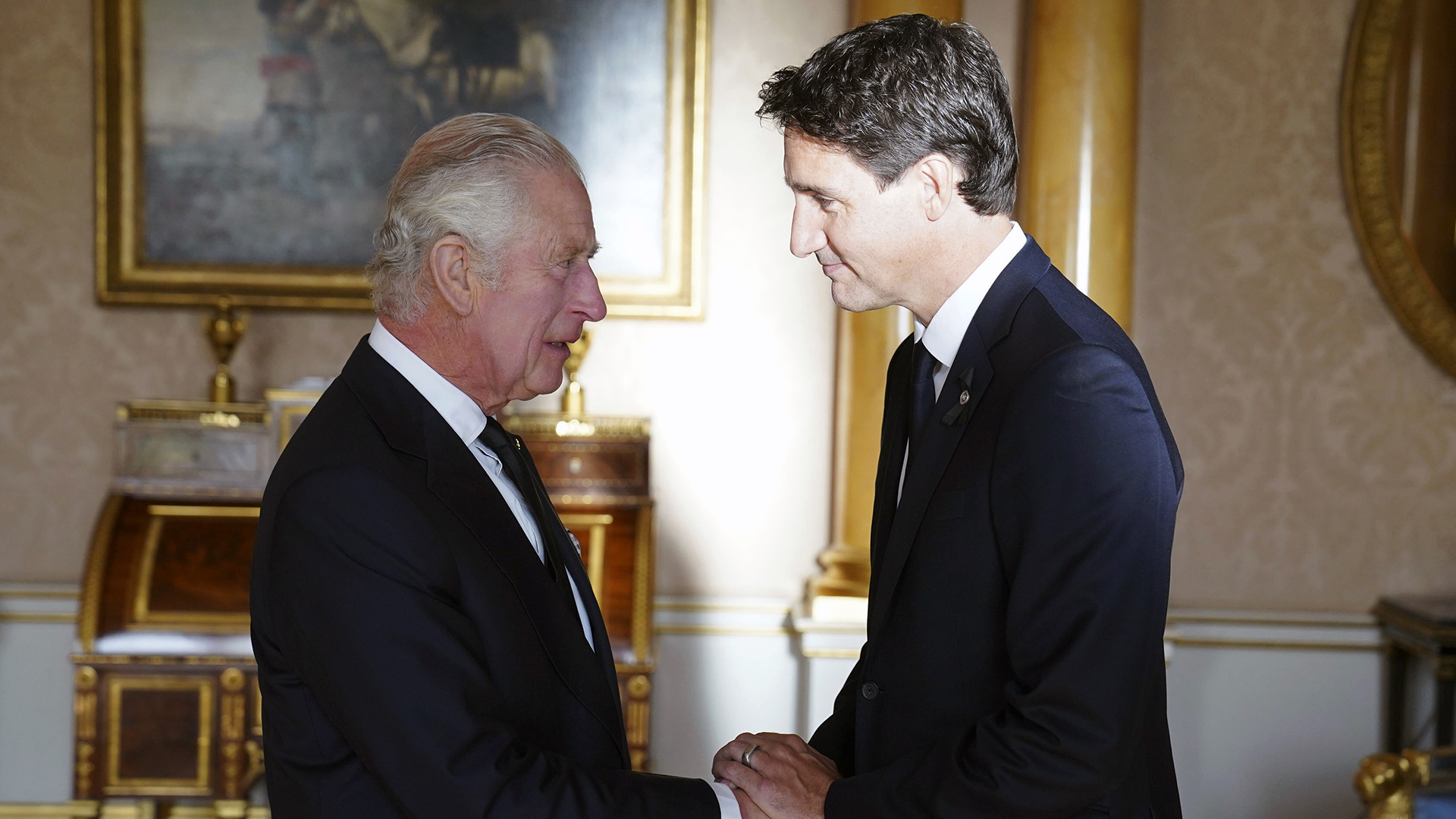 Les contribuables canadiens ont dépensé au moins 1 million de dollars pour accueillir le roi Charles III, alors prince de Galles, lors de sa visite au Canada en mai dernier.