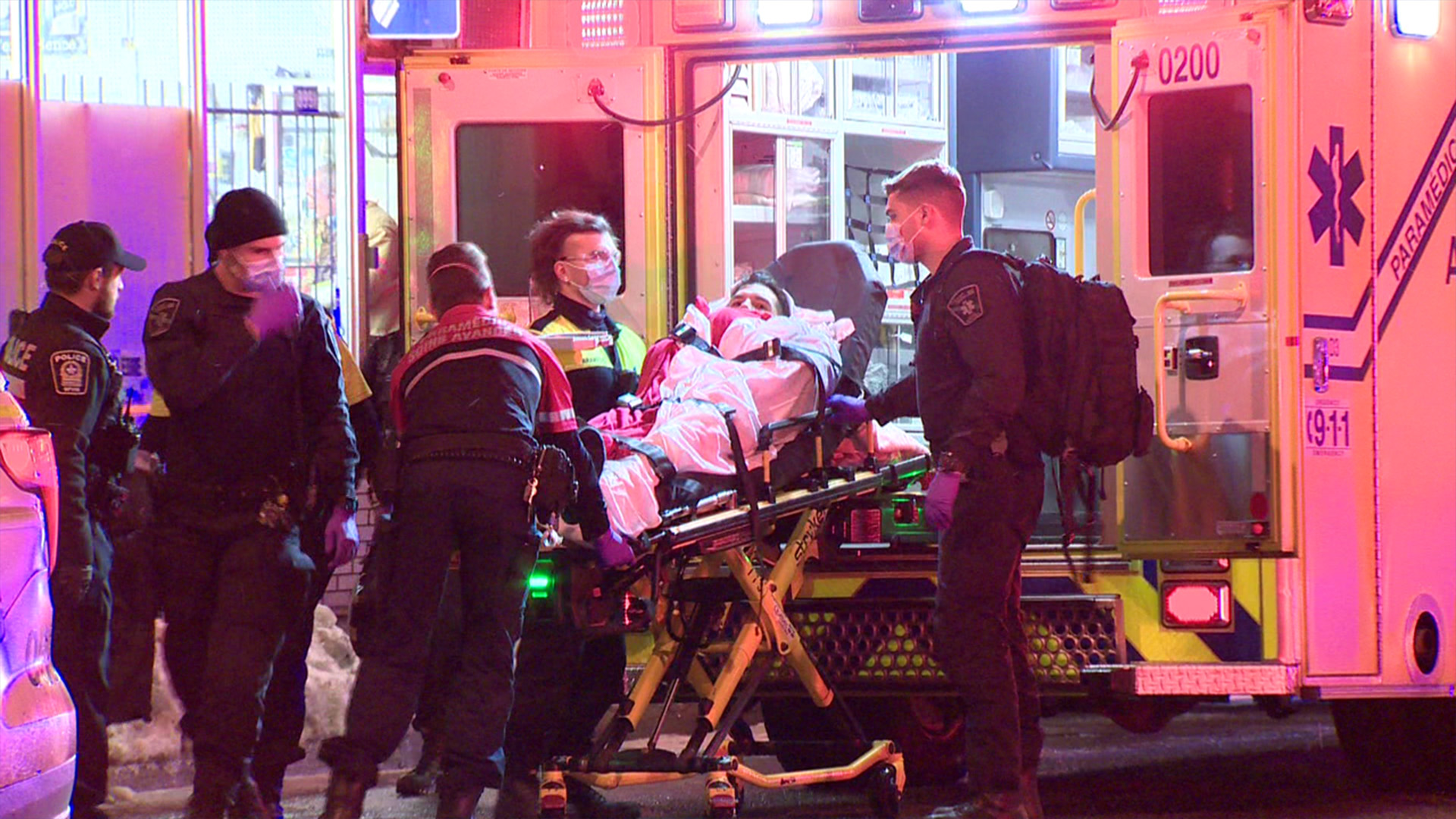 Un homme a été blessé par arme blanche lundi soir le 9 janvier 2023 dans l'arrondissement Hochelaga à Montréal.