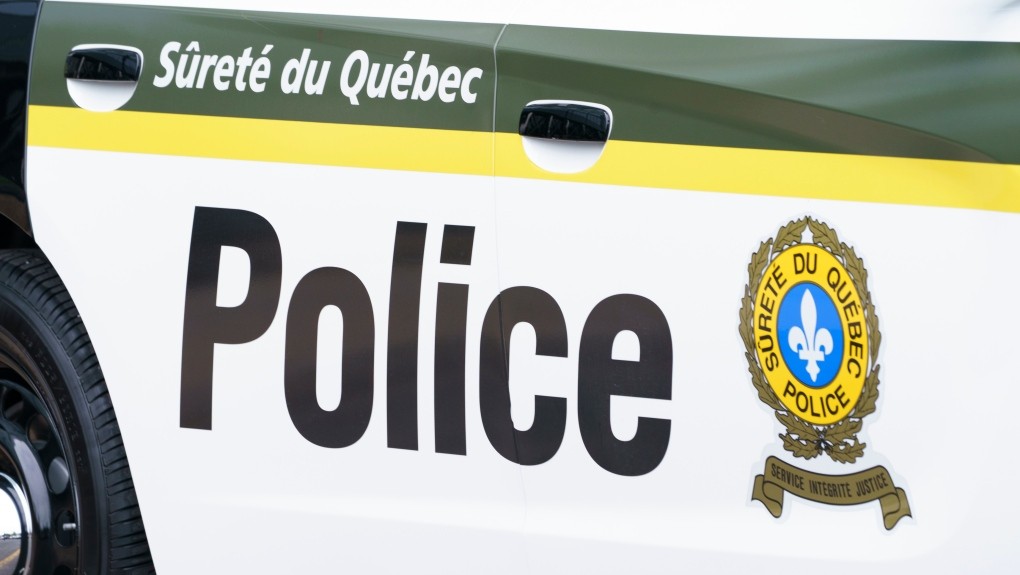 La Sûreté du Québec a voulu intercepter un véhicule rapporté volé à Gatineau.