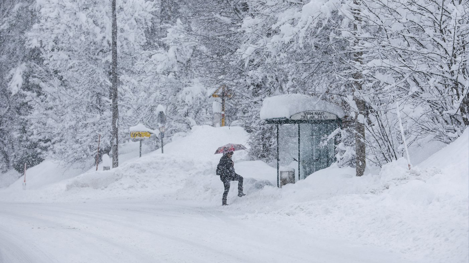 La tempête de neige annoncée lundi dernier pour plusieurs régions du Québec, de l’Ontario et du Nouveau-Brunswick commencera à s’abattre à compter de ce mercredi soir, selon des bulletins météorologiques transmis en fin de nuit par Environnement Canada.