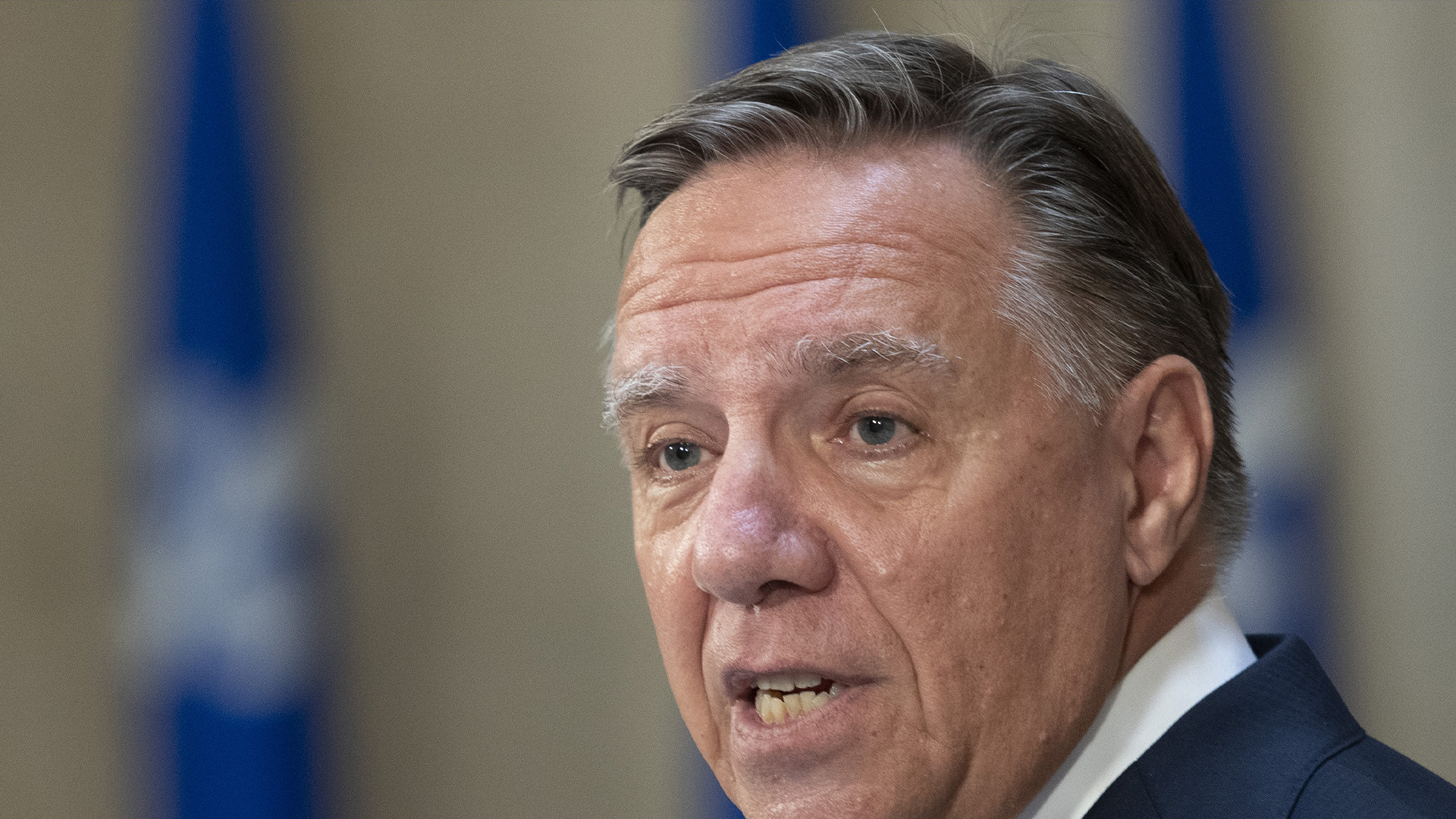 Le premier ministre du Québec, François Legault, dévoile sa liste de souhaits aux chefs de l'élection fédérale, à son bureau de Québec, le jeudi 26 août 2021.