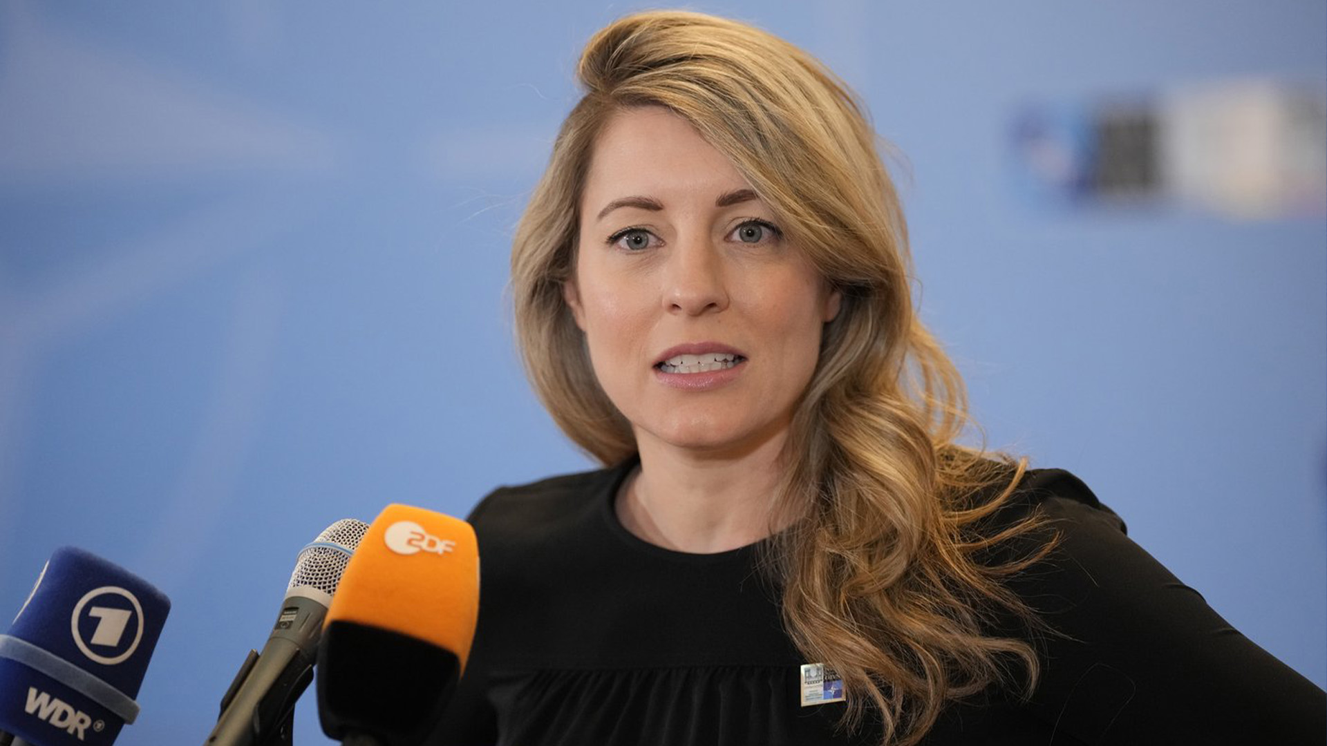 La ministre canadienne des Affaires étrangères, Mélanie Joly, a mis fin à une visite de deux jours en Ukraine.