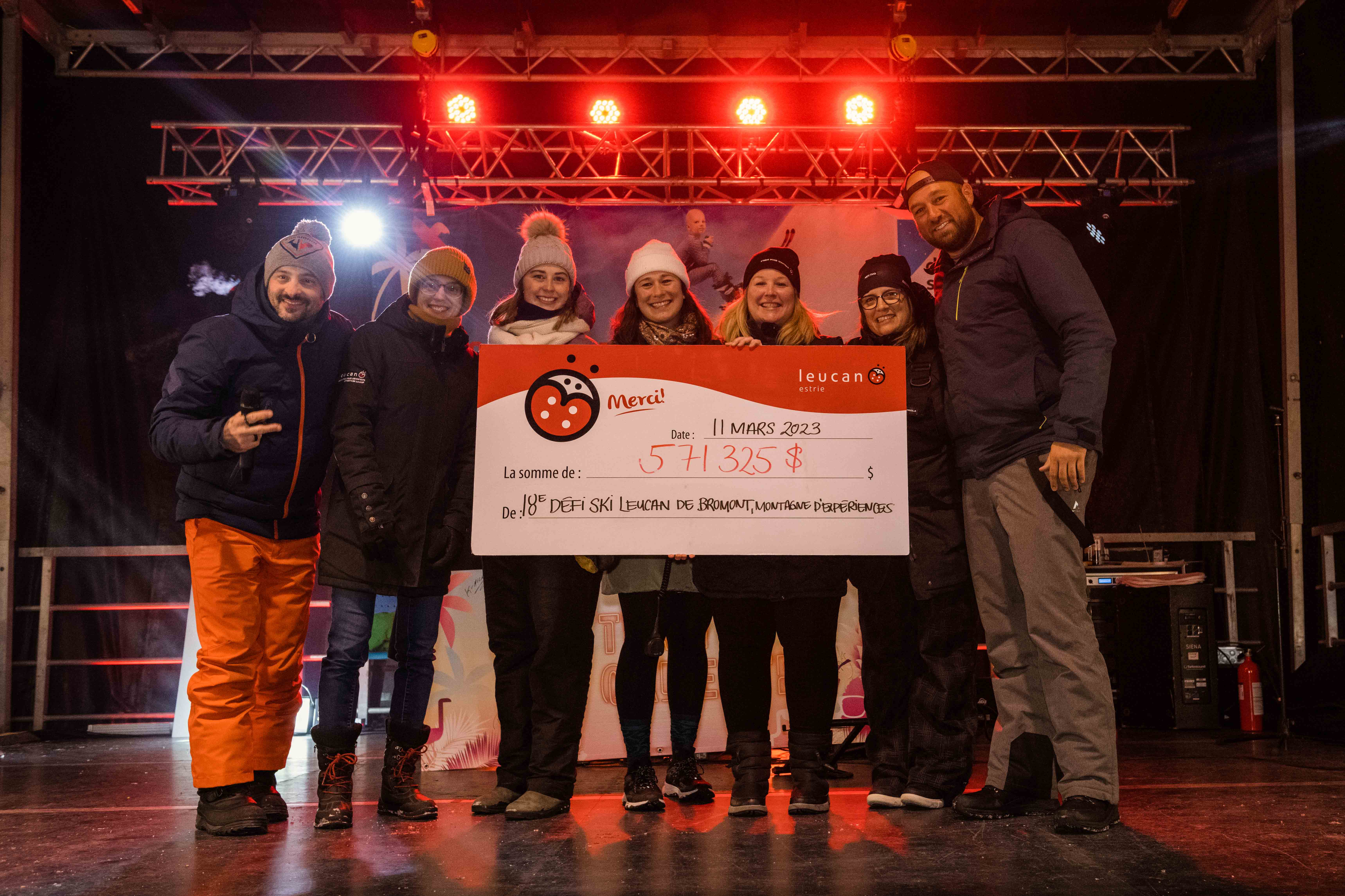 La 18e édition du Défi ski Leucan qui se tenait à Bromont, montagne d'expériences, samedi dernier, a permis de récolter une somme record de 571 325$. 