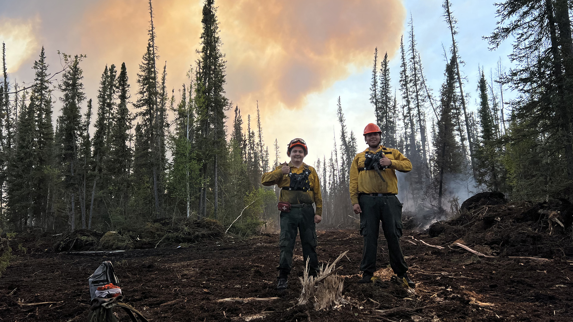 Incendies dans les Territoires du Nord-Ouest, Ottawa somme Meta de cesser  le blocage des nouvelles canadiennes