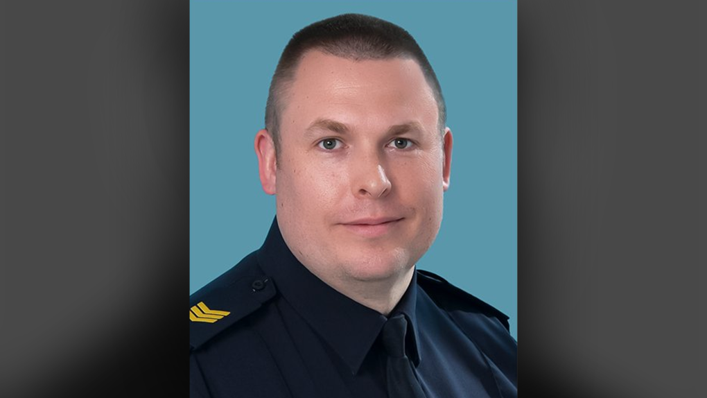 Le policier Eric Mueller a été tué dans l'exercice de ses fonctions le 11 mai dernier à Bourget dans l'Est ontarien..