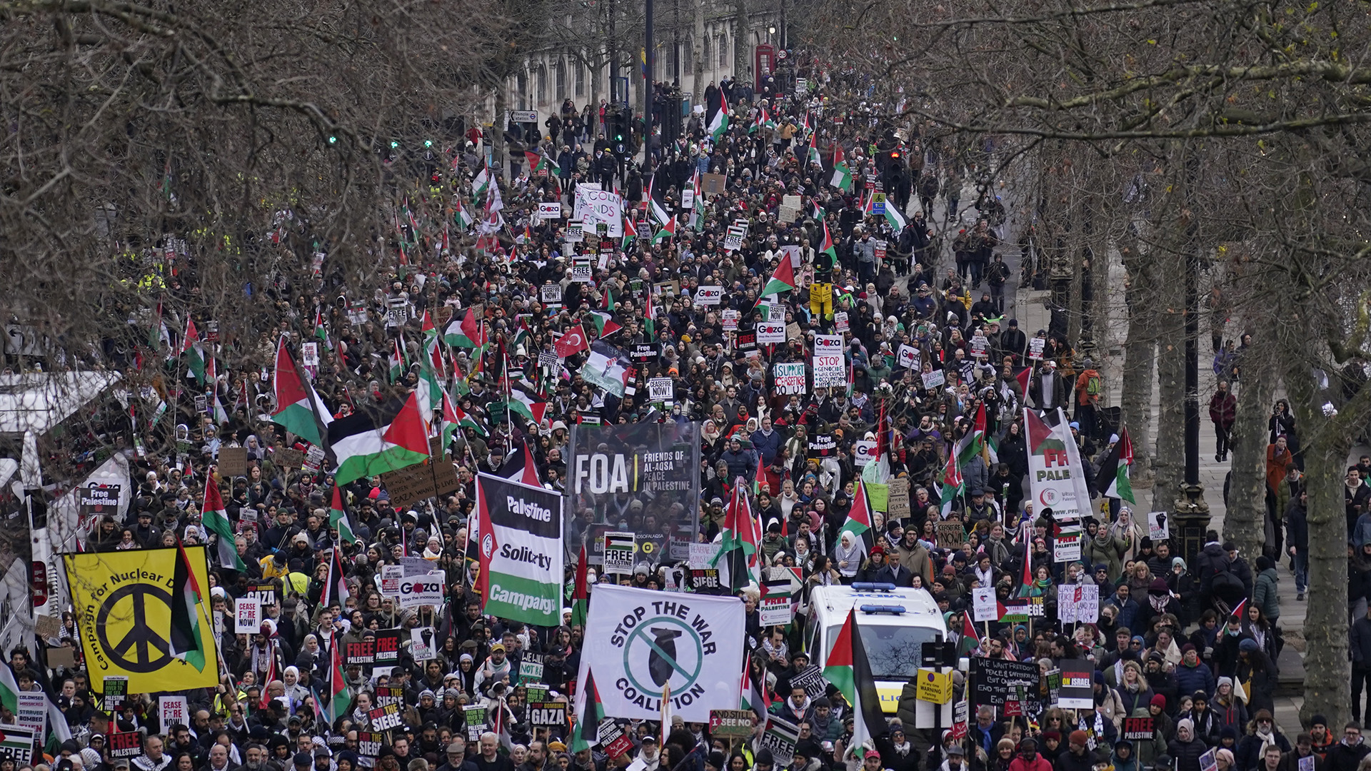 Manifestations en soutien à Israël et à la Palestine en Europe