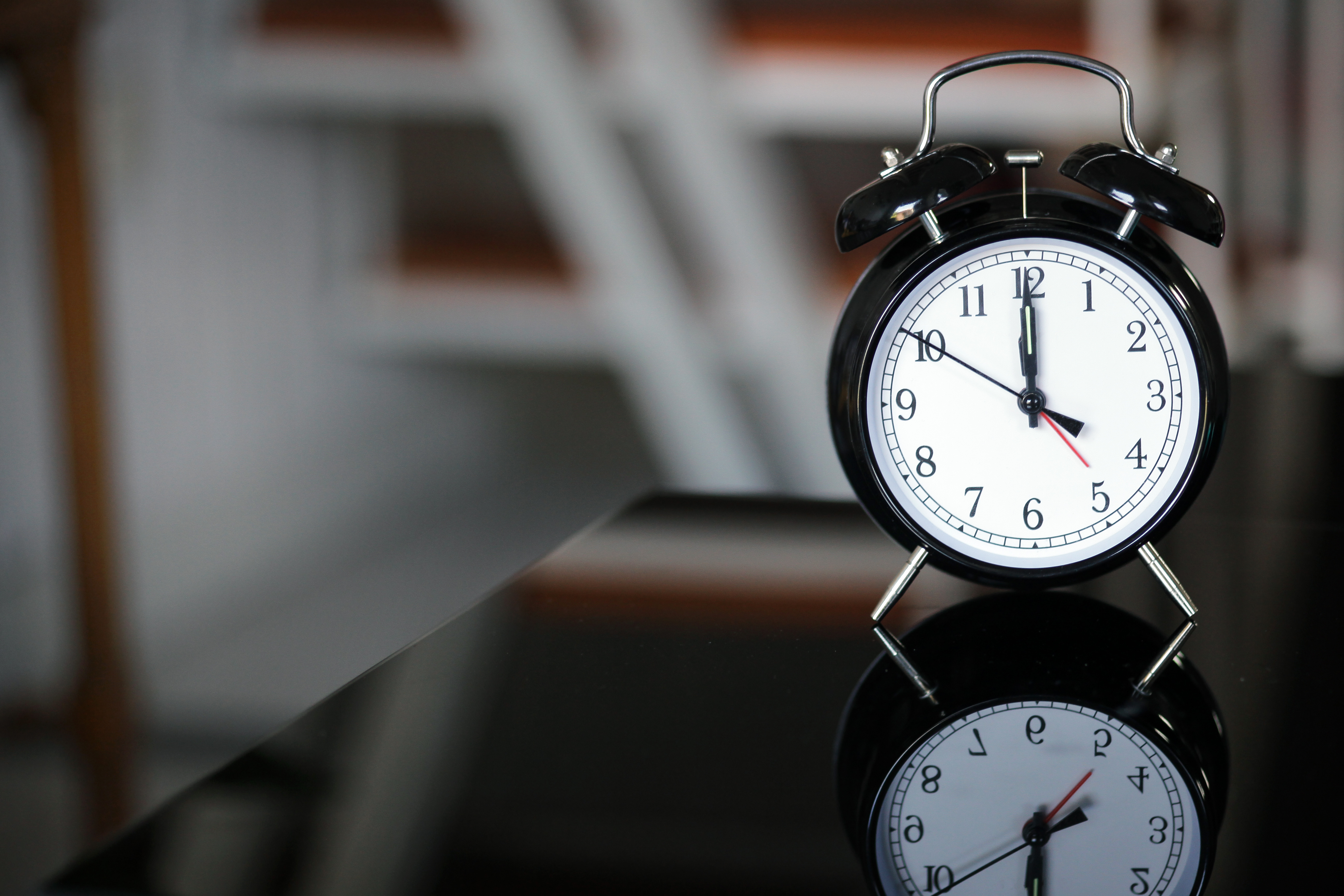 Cambiare il tempo: come si possono ridurre gli effetti sul sonno e sulla salute?