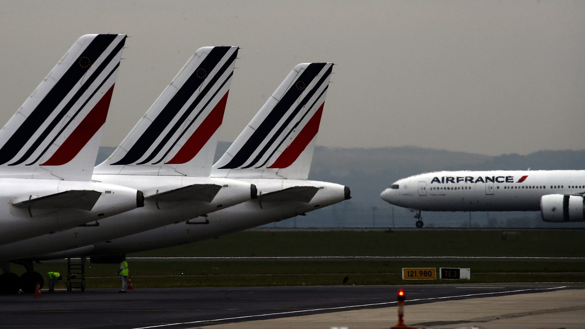 Un avion d'Air France à destination de Montréal fait un demi-tour d'urgence