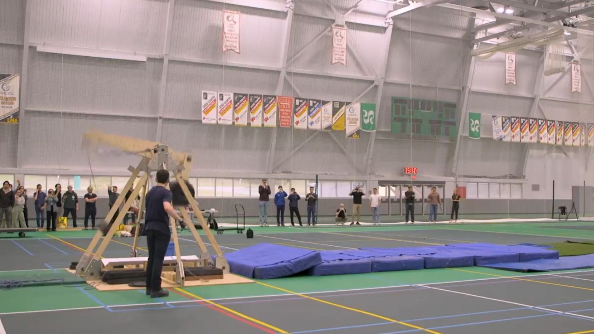 NASA inspired catapults at the University of Sherbrooke