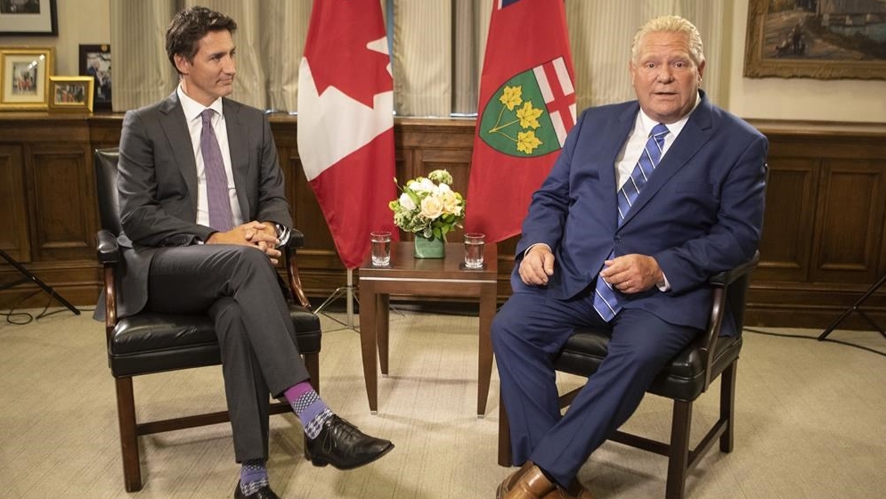Le premier ministre de l'Ontario, Doug Ford, en compagnie du premier ministre du Canada, Justin Trudeau.