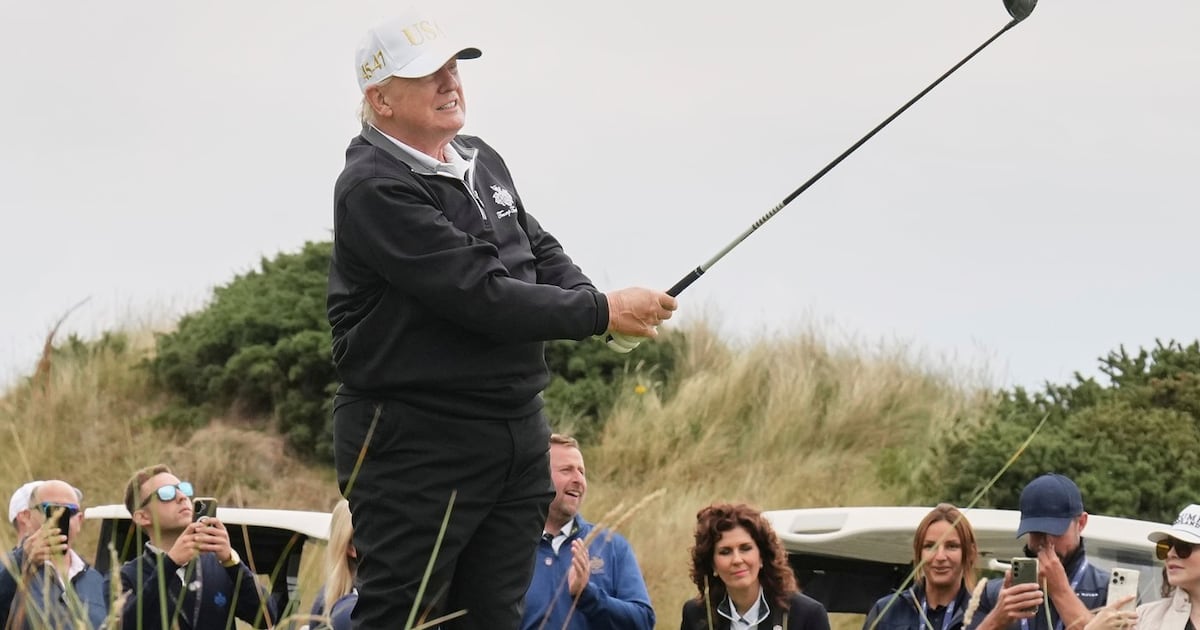 Trump visitará su campo de golf en Irlanda para asistir al Abierto de Irlanda
