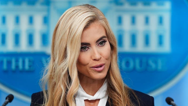 Trump renvoie Katie Zacharia de son poste de porte-parole de la Maison-Blanche, selon CNN