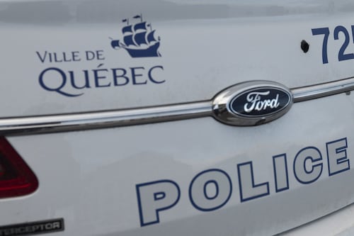 Un véhicule visé par un incendie criminel à Québec