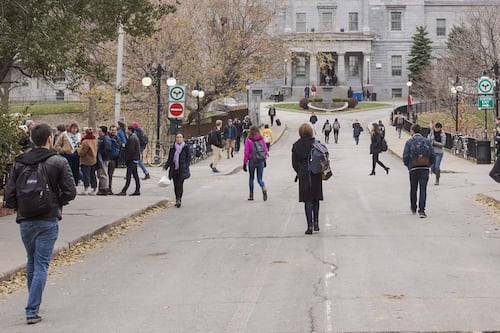 De plus en plus d'obstacles pour les étudiants étrangers qui veulent s'installer au Québec