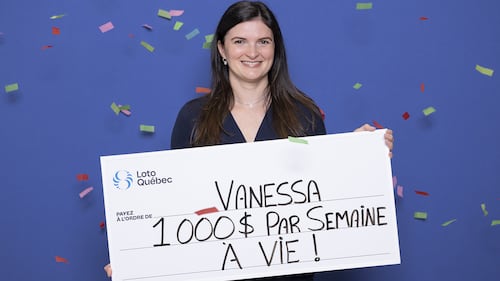 «Il se peut que je voyage un peu plus souvent!»: elle gagne 1000$ par semaine à vie