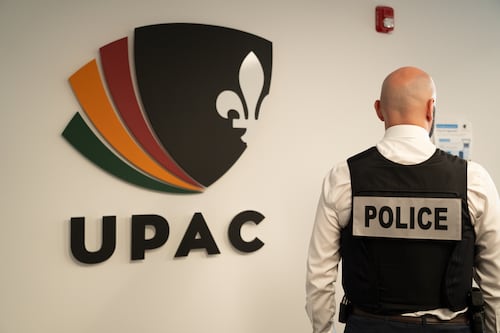 Faux passeports vaccinaux: deux ans de prison à domicile pour un ex-employé de pharmacie de Brossard