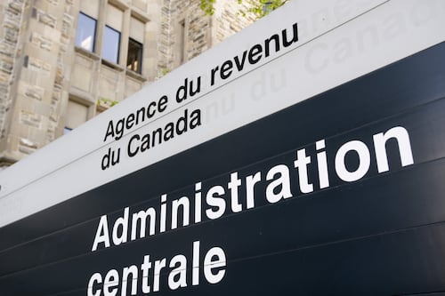 Revenu Canada: le tiers des bureaux vont manquer de places, dit le syndicat