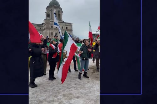 Intervention militaire en Iran: des Iraniens de Québec se réjouissent