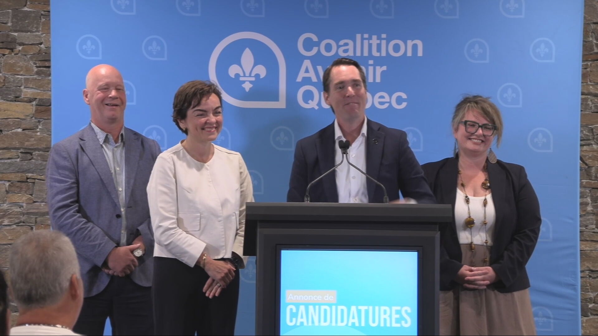 La cheffe de la Coalition avenir Québec (CAQ), Christine Fréchette, a dévoilé lundi 10 août 2026 la composition de son équipe en Mauricie en vue des prochaines élections provinciales qui auront lieu le 5 octobre prochain. Les candidats sont : Simon Allaire dans Maskinongé, Marie-Ève Myrand dans Champlain et Guy Veillette pour Laviolette-Saint-Maurice.