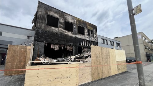 Le SPVM enquête sur un incendie qui a ravagé un restaurant casher