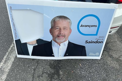 Le visage de Christine Fréchette découpé: des pancartes électorales victimes de vandalisme