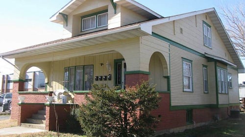 Une maison de l'Illinois fréquentée par George Harrison est en vente