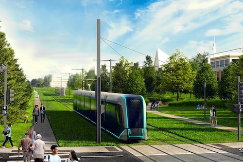 Un sondage défavorable sur le tramway prouve que Québec doit «stopper» le projet, selon Lachance