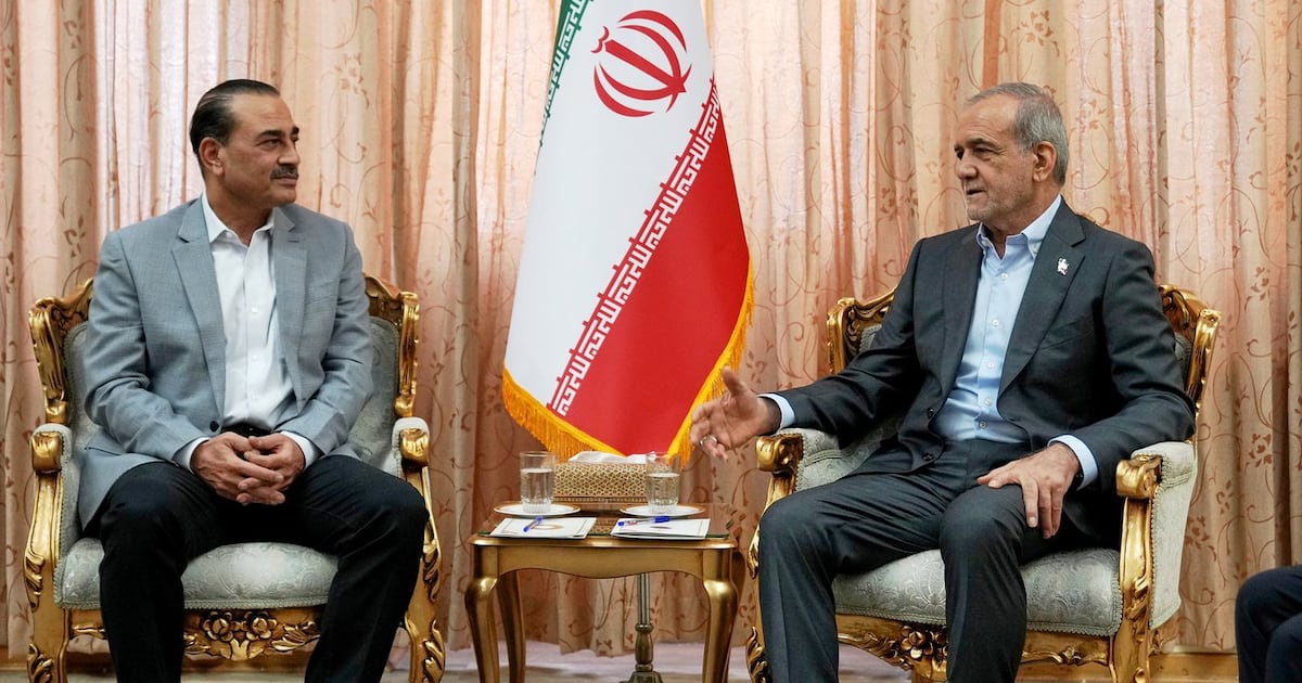 Iran and United States report some progress in negotiations