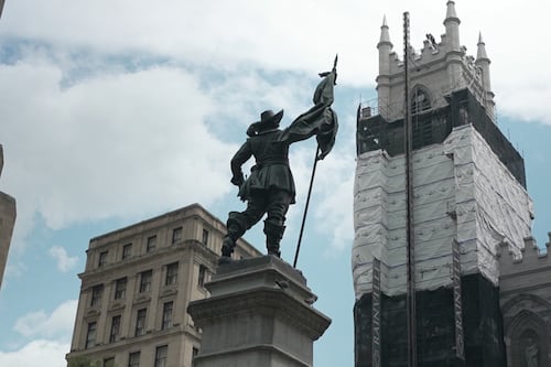 Vous pouvez parrainer une pierre pour aider à la restauration de la basilique Notre-Dame