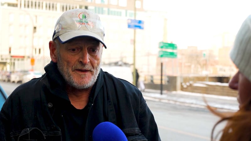 Des personnes obligées de dormir dans la rue malgré les -30 degrés: «il faisait frette en tab****ck»