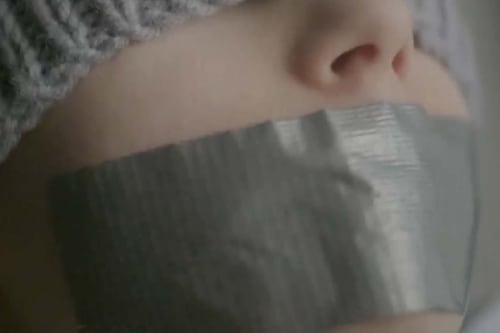 «J’ai été kidnappé»: une série documentaire qui présente «l’autre côté du miroir» d’un enlèvement